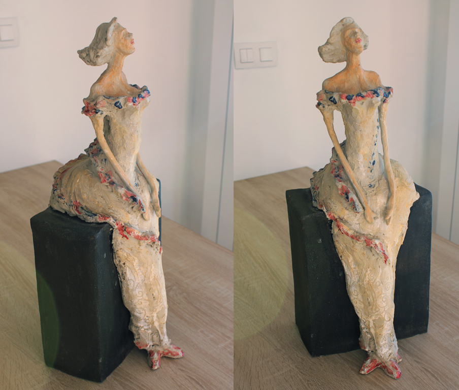 sculpture-demoiselle assise